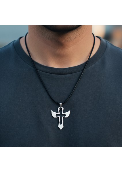 Kanatlı Haç Gümüş Kaplama Deri Ip Kolye
