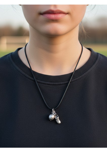 Futbol - Krampon - Top Gümüş Kaplama Deri İp Kolye fiyatları