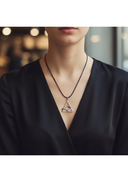 Üçgen Kare Geometrik Gümüş Kaplama Deri İp Kolye fiyatları