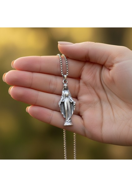 Meryem Ana Gümüş Kaplama Örme Zincir Kolye fırsatları