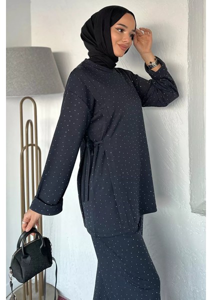 Bisiklet Yaka Yan Bağlamalı Taşlı Tesettür Tunik Bel Lastikli Pantolon Ikili Takım P-00019461 fiyatları