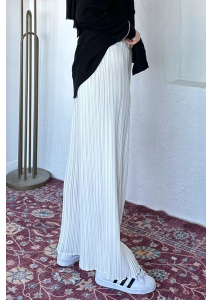 Kadın Pileli Bol Paça Tesettür Pantolon P-00018033 modelleri