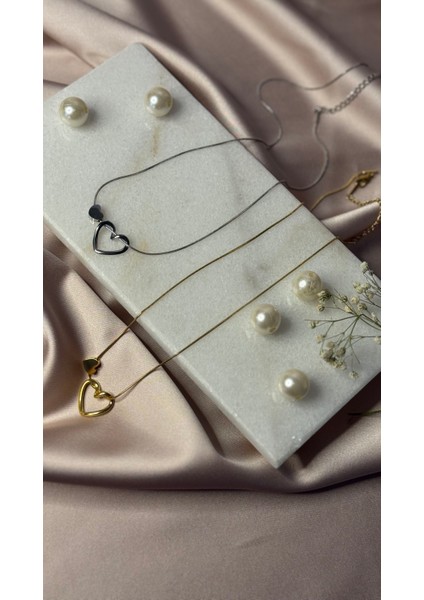 Düğüm Kalpli Gold Renkli Kolye fiyatları