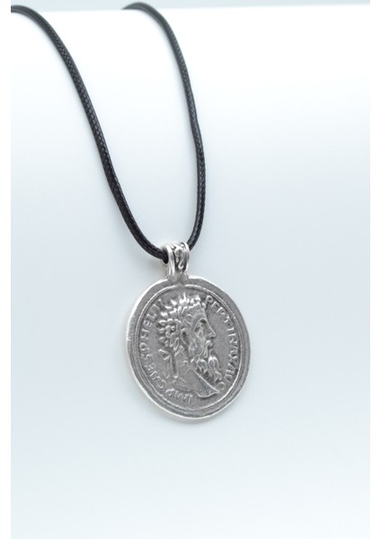 Roma Parası Sikke Gümüş Kaplama Deri İp Kolye