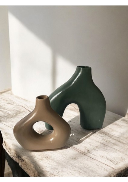 Modern Iskandinav Dekoratif Vazo Seti – Yeşil & Bej – Büyük Boy 20 cm + Küçük Boy 15 cm – Minimal Seramik Görünümlü Ev Dekor Obje