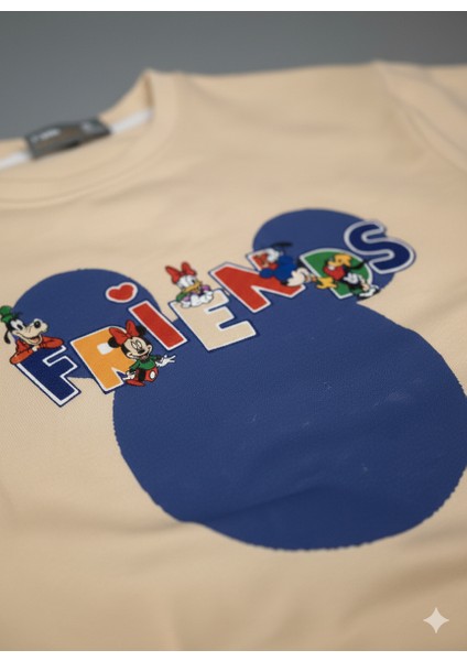 Çocuk Ekru Zemin Çizgi Karakter Baskılı Lacivert Pantolonlu Alt Üst Takım fırsatları