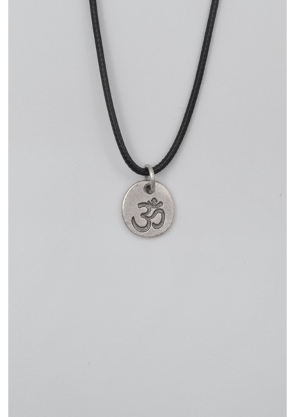 Om Aum Sembolü Siyah Deri İp Kolye - Antik Gümüş Kaplama - Kadın Erkek - 60 cm
