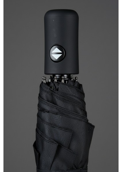 Siyah Renk Otomatik Fiber Tel Rüzgar Dayanıklı Sağlam Şemsiye modelleri