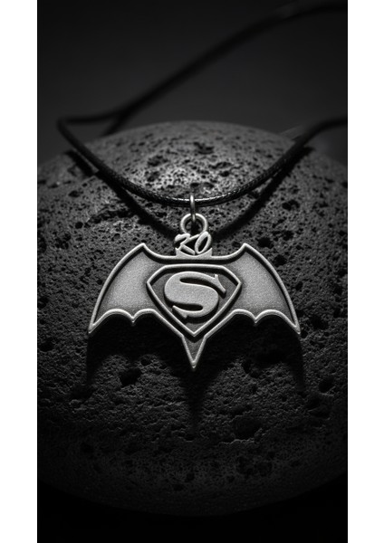 Batman Süperman Gümüş Kaplama Deri İp Kolye