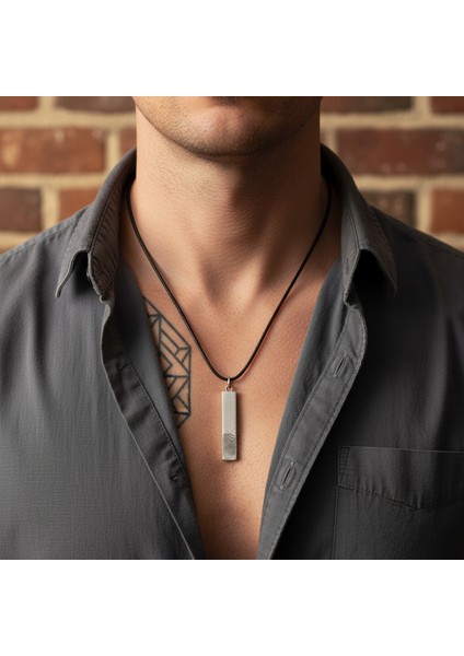 Parmak Izi Gümüş Kaplama Deri Ip Kolye