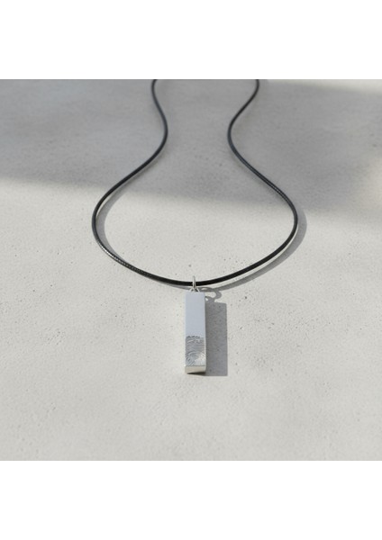 Parmak Izi Gümüş Kaplama Deri Ip Kolye modelleri