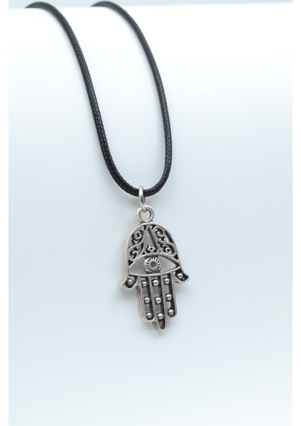 Fatma Ana Eli Gümüş Kaplama Deri Ip Kolye