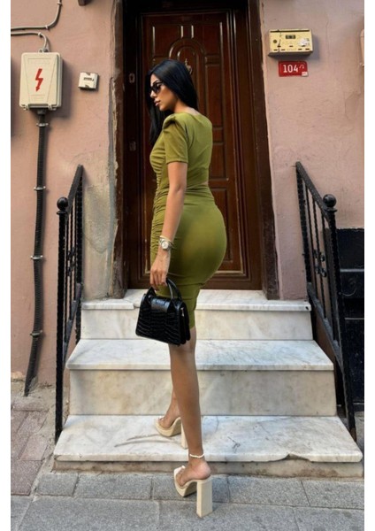 Bel Dekolteli Büzgülü Kısa Kollu Elbise Yağ Yeşili fırsatları
