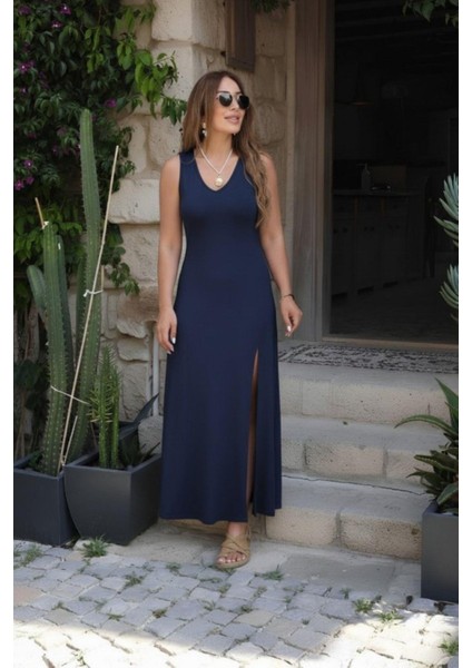 Kalın Askılı V Yaka Yırtmaçlı Viskon Elbise - Lacivert