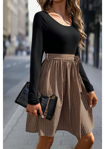 Yuvarlak Yaka Uzun Kollu Desenli Elbise - Siyah fiyatları