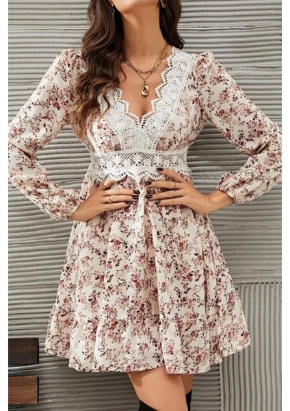 V Yaka Dantelli Mini Süprem Elbise - Pembe