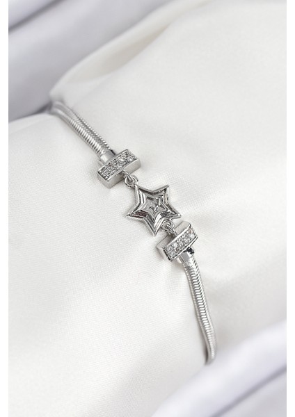 Pirinç Zirkon Taşlı Yıldız Model Gümüş Renk Kadın Bileklik