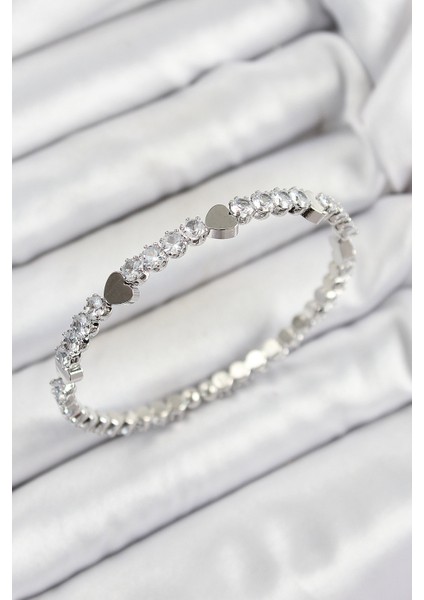 Pirinç Zirkon Taşlı Kalp Model Gümüş Renk Yaylı Kadın Bileklik