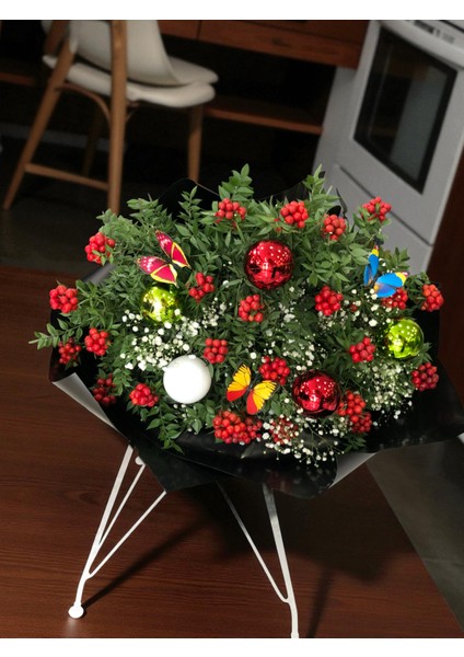 24 Dallı Siyah Sarmallı Renk Temalı Kokina Buketi (Deluxe Seri)