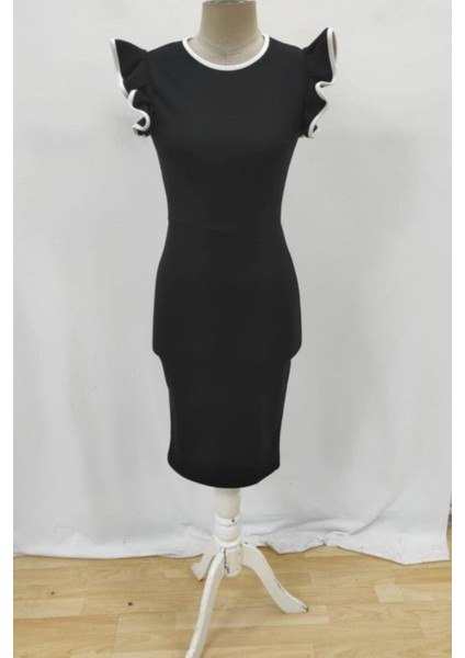 Bisiklet Yaka Arkadan Yırtmaçlı Ithal Krep Elbise - Siyah fırsatları