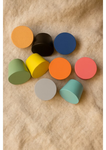 Siyah - İskandinav Stili Ahşap Koni Askı modelleri