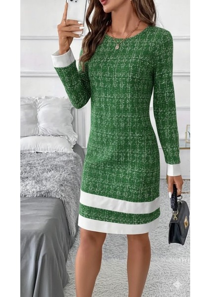Kadın Uzun Kollu Yuvarlak Yaka Etek Ucu Şerit Detaylı Mini Dokuma Elbise