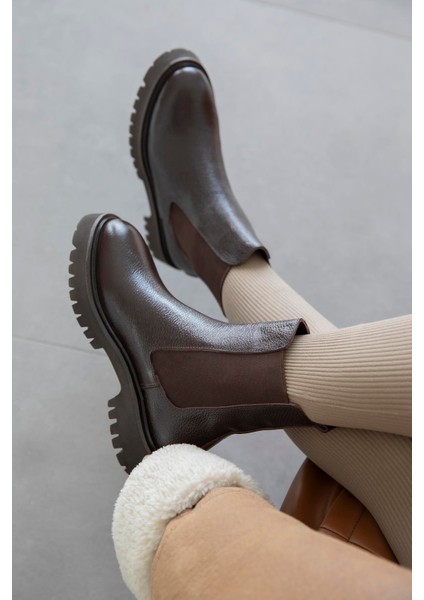 Matty Kadın Lastik Detay Hakiki Deri Postal Bot Kahve fiyatları