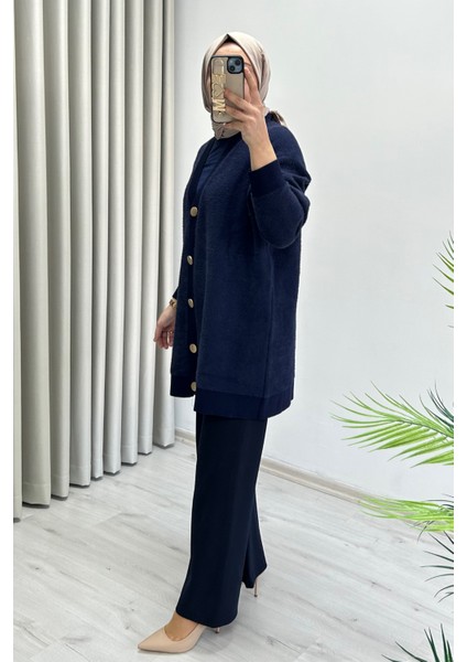 Magazin Oversize Rahat Kalıp V Yaka Düğme Detaylı Angora Kadın Hırka modelleri