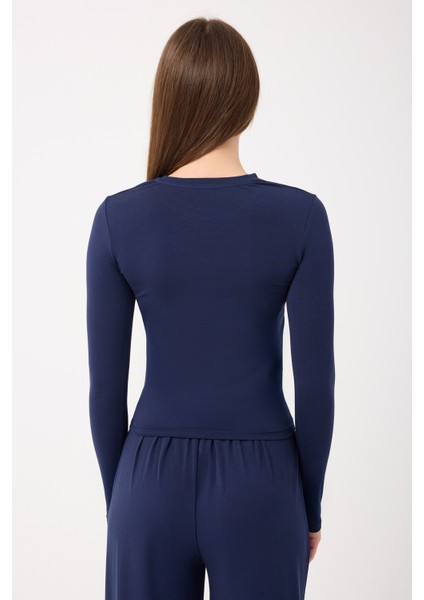 Ultra Soft Penye Modal Yuvarlak Yaka Bluz fiyatları