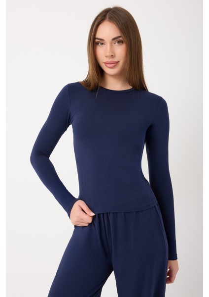 Ultra Soft Penye Modal Yuvarlak Yaka Bluz indirimleri