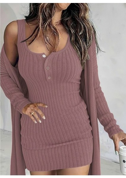 Kadın Askılı Yuvarlak Yakalı Önü Düğmeli Şardonlu Kaşkorse Mini Elbise ve Kısa Ceket modelleri