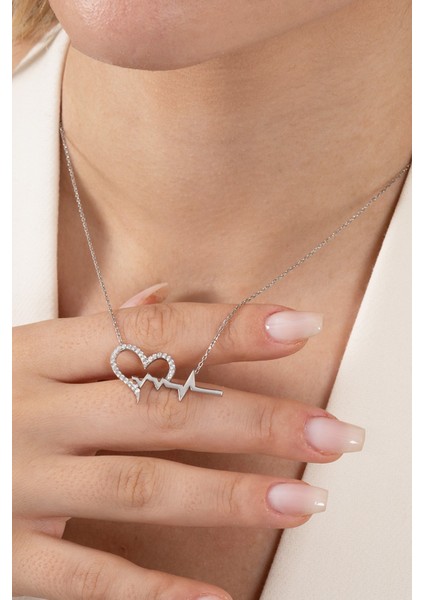 925 Ayar Gümüş Kolye Rodyumlu Zirkon Taşlı Kalbimin Ritmi Kolye SGTL13142RODAJ fiyatları