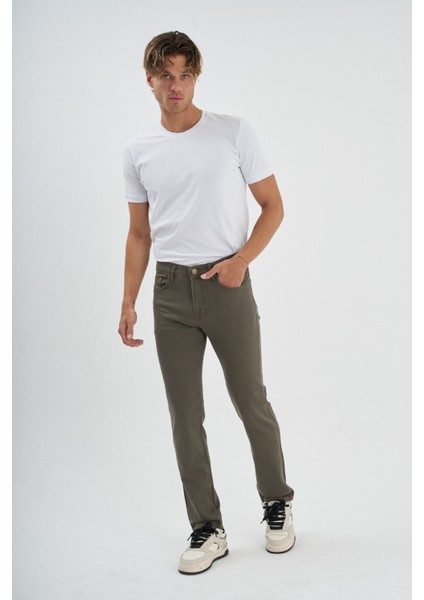 Erkek Regular Fit Rahat Kesim Esnek Likralı Örme Jeans fırsatları