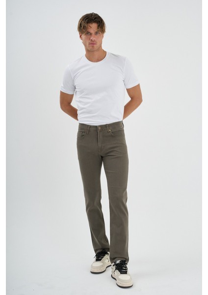 Erkek Regular Fit Rahat Kesim Esnek Likralı Örme Jeans