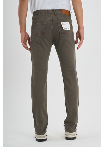 Erkek Regular Fit Rahat Kesim Esnek Likralı Örme Jeans