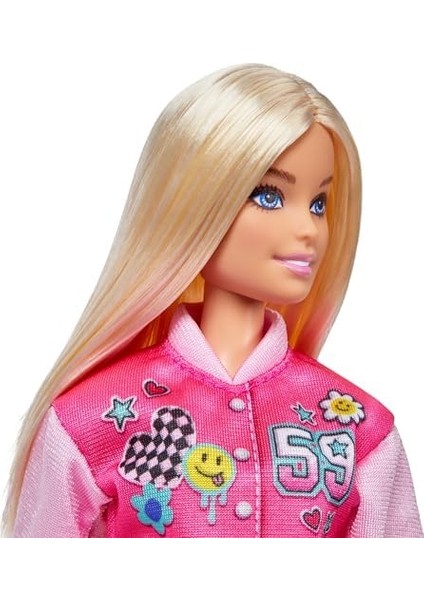 Çıkarılabilir Kıyafetler Giyen Sarı Saçlı Okulumu Seviyorum Bebek ve Sırt Çantasıyla Dizüstü Bilgisayar Gibi 7 Parçadan Oluşan Oyuncak Seti, HRG84 modelleri