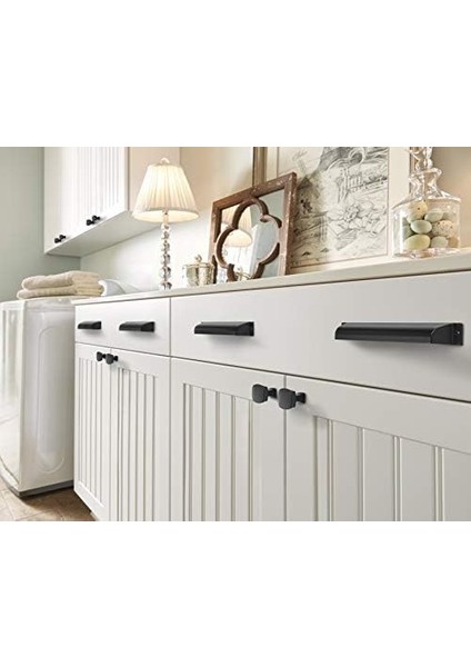 | Dolap Kap Çekme | Mat Siyah | 7 Inç (178 Mm) Merkezden Merkeze | Kupa Çekme | 10&apos;lu Paket | Çekmece Çekme | Çekmece Kolu | Dolap Donanımı modelleri