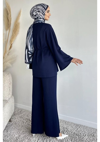 Amblem Detaylı Tunik Bel Lastikli Pantolon Tesettür Ikili Takım P-00019262 fırsatları