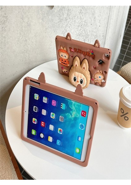 Huawei Matepad Air 11.5 Inç Uyumlu Askılı Labubu Standlı Tablet Kılıfı +Tablet Kalemi