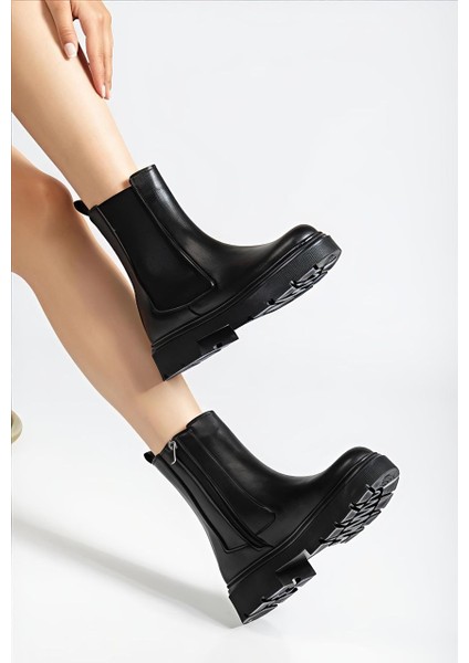 Yüksek Taban Fermuarlı ve Yanı Streçli Suni Deri Kadın Bot Chealsea Bot