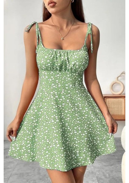 Askılı Kare Yaka Büzgü Detaylı Mini Süprem Elbise - Yeşil