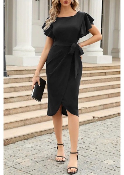 Kare Yaka Volanlı Kuşaklı Krep Elbise Siyah