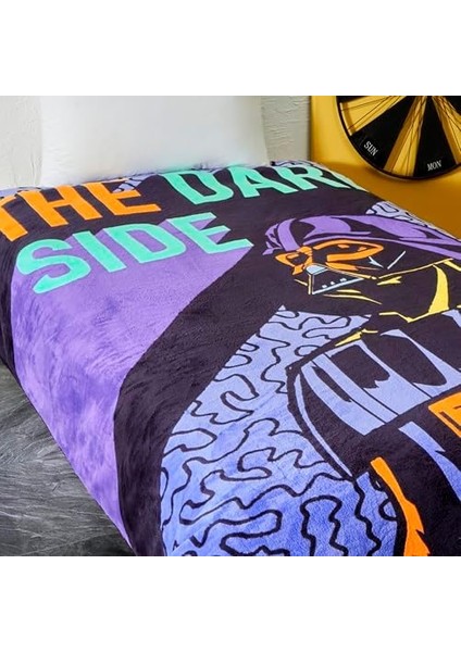 Cosmic Çizgi Film Karakteri Pamuk-Polyester Karışım Battaniye, Siyah, Mor, Turkuaz, Tek Kişilik