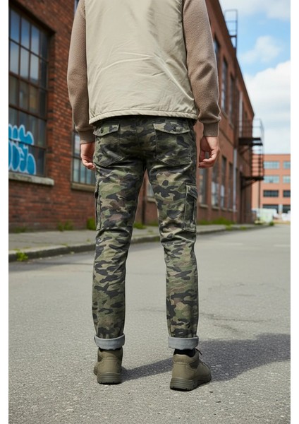 Askeri Erkek Kamuflaj Düz Paça Pantolon - Likralı - Fermuarlı - Çok Cepli modelleri
