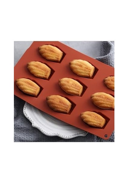 Siliko World Silikon Sevimli Pati Şekilli Çikolata Kek Mum Sabun Kalıp, Kırmızı modelleri