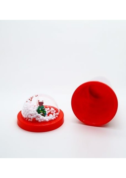 Yılbaşı Temalı Kar Küresi Kapaklı Işıltılı Pipetli Bardak 450 ml modelleri