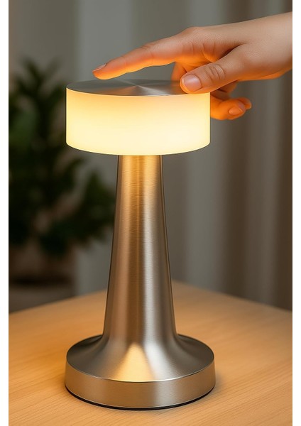3 Modlu Dokunmatik Denver Masa Lambası Gümüş Renk Metal Gövdeli Kablosuz Şarj Edilebilir USB Şarjlı LED Masa Lambası Modern Tasarımlı Portatif Gece Lambası modelleri
