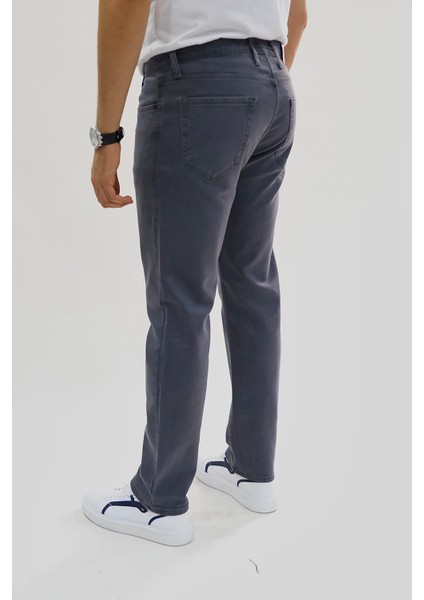 Erkek Regular Fit Rahat Kesim Esnek Likralı Örme Jeans fiyatları
