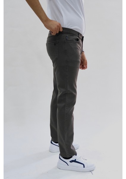 Erkek Regular Fit Rahat Kesim Esnek Likralı Örme Jeans fiyatları