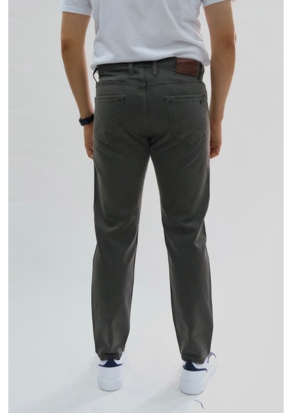 Erkek Regular Fit Rahat Kesim Esnek Likralı Örme Jeans fırsatları